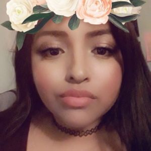 Meet your Posher, Selena